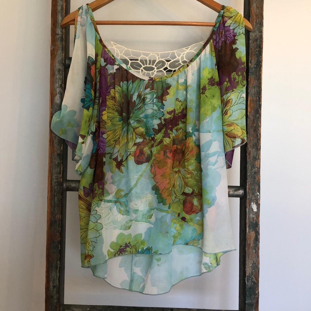 Fun flirty floral top